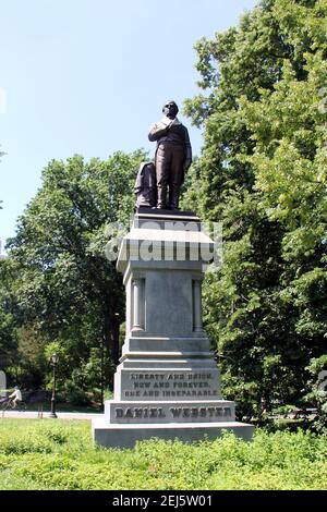 Bronzeskulptur von Daniel Webster von Thomas Ball im Central Park, Manhattan, gewidmet 1876, New York, NY, USA Stockfoto