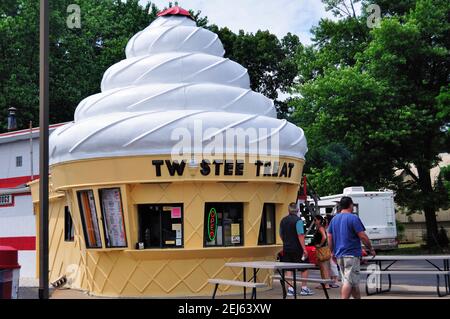 East Peoria, Illinois, USA. Eine Eisdiele Erweiterung eines Restaurants. Stockfoto