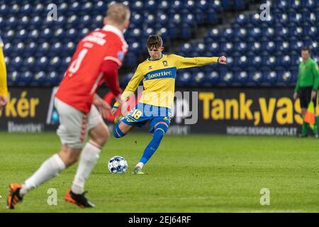 Broendby, Dänemark. Februar 2021, 21st. Jesper Lindstroem (18) von Broendby, WENN er im Superliga-Spiel 3F zwischen Broendby IF und Vejle Boldklub im Broendby Stadion, Broendby, Dänemark gesehen wurde. (Foto Kredit: Gonzales Foto/Alamy Live News Stockfoto