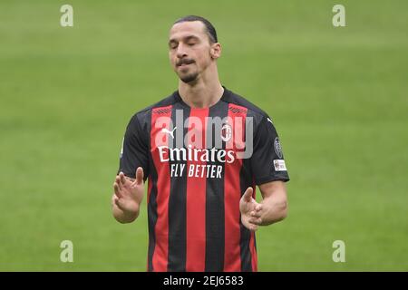 Mailand, Italien. Februar 2021, 21st. Zlatan Ibrahimovic aus Mailand während des Fußballspiels der Serie A zwischen AC Mailand und dem FC Internazionale im San Siro Stadion in Mailand (Italien), 21th. Februar 2021. Foto Andrea Staccioli/Insidefoto Kredit: Insidefoto srl/Alamy Live News Stockfoto