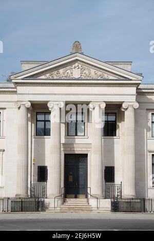 Bermondsey Rathaus Bath House Lofts Greek Revival Architecture Ionic Bestellen Pediment Portico Stockfoto