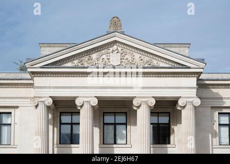 Bermondsey Rathaus Bath House Lofts Greek Revival Architecture Ionic Auftrag Pediment Stockfoto