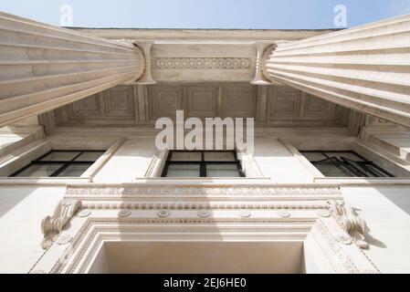 Bermondsey Rathaus Bath House Lofts Greek Revival Architecture Stockfoto