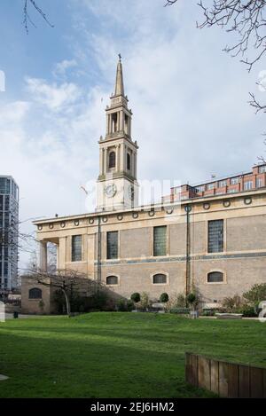 Kirche St. John mit Allerheiligen Waterloo von Francis Bedford Stockfoto