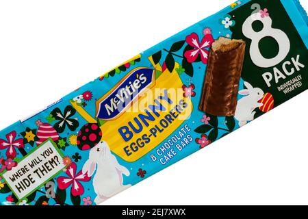 pack von McVities Bunny Eier-Plorers Schokolade Kuchen Bars Set auf Weißer Hintergrund - bereit für Ostern Stockfoto