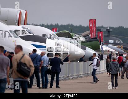 Moskau, Russland - 29. August 2020: Internationales Militär-Technisches Forum Armee-2020 Bodenflugzeugauslage. Stockfoto