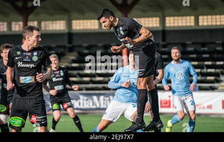 Malmoe, Schweden. Februar 2021, 21st. Pedro Ribeiro (7) von Vasteraas SK beim Svenska Cup Spiel zwischen Malmoe FF und Vasteraas SK bei Malmoe Idrottsplats in Malmoe. (Foto Kredit: Gonzales Foto/Alamy Live News Stockfoto