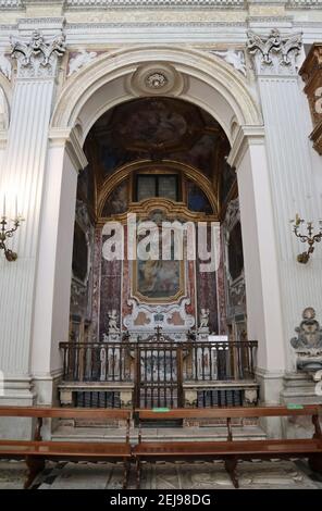 Napoli - Cappella di Santa Francesca Romana nella Chiesa di Sant'Anna dei Lombardi Stockfoto