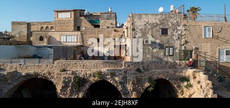 Ansicht von Häusern in einer Stadt, Akko, Israel Stockfoto