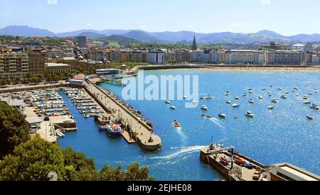 Der Hafen von San Sebastián in Espagne. Stockfoto