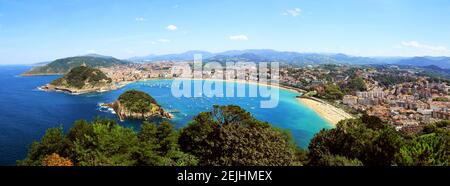 Der Eingang zur Bucht von San Sebastián in Espagne. Stockfoto