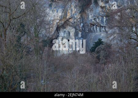 Besichtigung der alten Ruine Wichenstein in Oberriet in der Schweiz 11.1.2021 Stockfoto