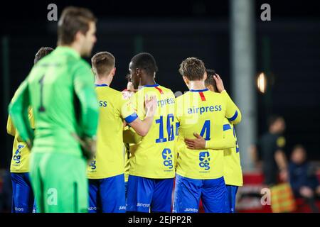 UTRECHT, NIEDERLANDE - FEBRUAR 22: Team des SC Cambuur feiert das Tor von Giovanni Korte vom SC Cambuur während des Keukenkampioen Divisie-Spiels dazwischen Stockfoto