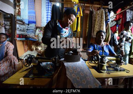 Der lebhafte Kimironko-Markt in Kigali, Ruanda. Stockfoto