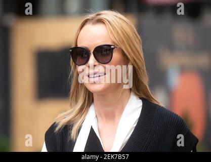 London, Großbritannien. Februar 2021, 23rd. Amanda Holden bei Global Radio Credit: Mark Thomas/Alamy Live News Stockfoto