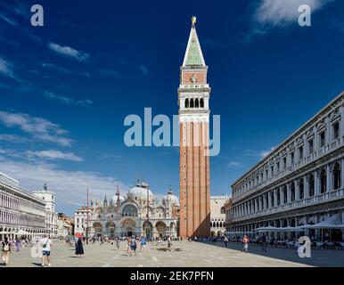 Markusplatz oder Markusplatz mit Markusdom oder Markusdom, Venedig, Venetien, Italien Stockfoto