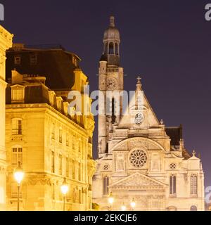 Frankreich, Ile-de-France, Paris, Saint-Etienne-du-Mont Kirche bei Nacht Stockfoto