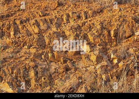 Steinboden auf einer Straße in Südspanien in Gold Stunde Stockfoto