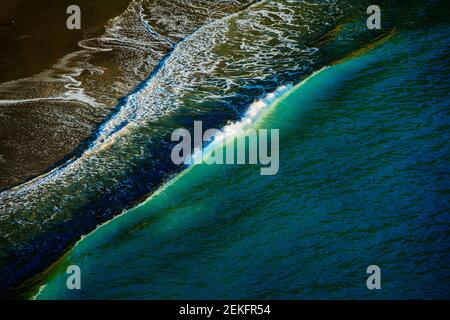 Küste entlang blauem Meer, Samuel H. Boardman State Park, Brookings, Oregon, USA Stockfoto