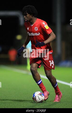 High Wycombe, Großbritannien. Februar 2021, 23rd. Ovie Ejaria von Reading in Aktion während des Spiels. EFL Skybet Championship match, Wycombe Wanderers V Reading at Adams Park Stadium in High Wycombe, Buckinghamshire am Dienstag 23rd Februar 2021 . Dieses Bild darf nur für redaktionelle Zwecke verwendet werden. Nur redaktionelle Verwendung, Lizenz für kommerzielle Nutzung erforderlich. Keine Verwendung in Wetten, Spiele oder ein einzelner Club / Liga / Spieler Publikationen. PIC von Steffan Bowen / Andrew Orchard Sport Fotografie / Alamy Live News Kredit: Andrew Orchard Sport Fotografie / Alamy Live News Stockfoto