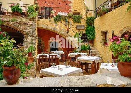 Chania, Griechenland - 14. Juni 2018 : Chania Altstadt Street view. Chania ist eine beliebte Touristenattraktion in Griechenland. Stockfoto