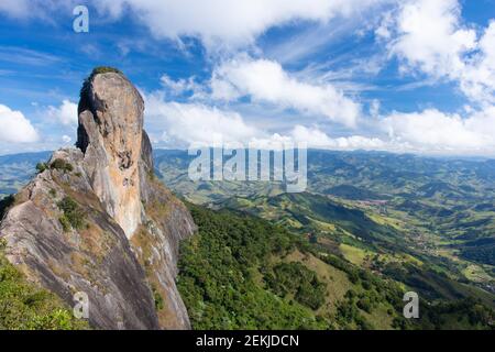 Pedra do Bau Berg bei Campos do Jordão, Brasilien. Stockfoto