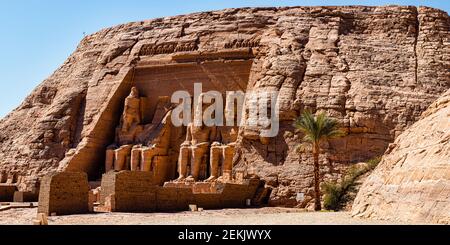 Große Tempel von Ramses II, Abu Simbel, Ägypten Stockfoto