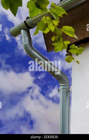 Vorderansicht an einem sonnigen Sommertag. Stockfoto