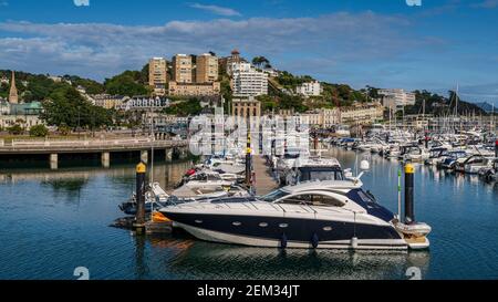 Torquay, Torbay, England, Großbritannien - Juni 04, 2019: Die TORQUAY Marina, von Princess Pier gesehen Stockfoto