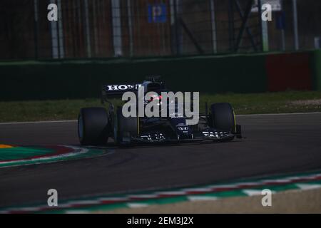 Imola, Italien. Februar 2021, 24th. #22 Yuki Tsunoda Alpha Tauri Toro Rosso Honda. Formel 1 Weltmeisterschaft 2021, Shakedown das neue Auto für die Saison 2021 von Alpha Tauri, Imola 24 Februar 2021. Kredit: Unabhängige Fotoagentur/Alamy Live Nachrichten Stockfoto
