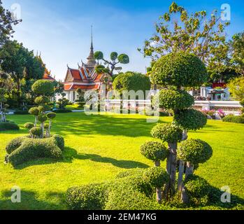 Wat Arun oder Tempel der Morgenröte ist ein wunderschöner Buddhist Tempel und Wahrzeichen von Bangkok in Thailand Stockfoto