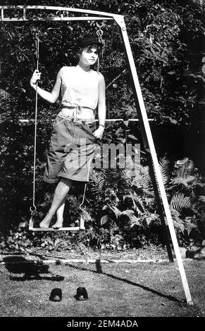 Abschalten! Helena Bonham Carter zu Hause in Hampstead Stockfoto