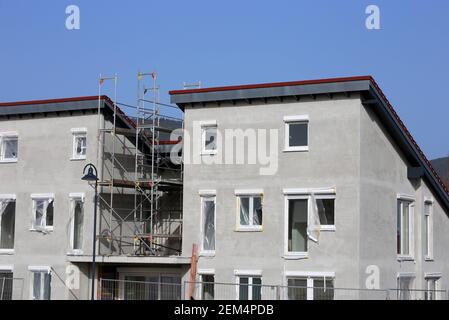 Neubau mit fertiger Grundputz Stockfoto