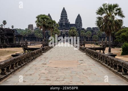 Allein in Angkor Wat während der pandemie Stockfoto