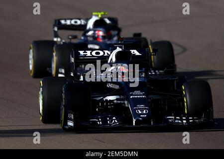 Imola, Italien. Februar 2021, 24th. #22 Yuki Tsunoda & Pierre Gasly Alpha Tauri Toro Rosso Honda. Formel 1 Weltmeisterschaft 2021, Shakedown das neue Auto für die Saison 2021 von Alpha Tauri, Imola 24 Februar 2021.Foto Federico Basile FB PhotoImages/Insidefoto Credit: Insidefoto srl/Alamy Live News Stockfoto