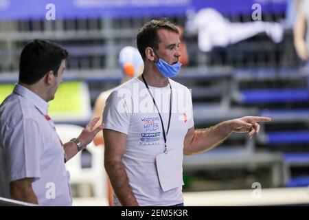 Rom, Italien. Februar 2021, 24th. 2/24/2021 - Cheftrainer A. Mihok (Dunaujvaros) während des Viertelfinals - Lifebrain SIS Roma gegen Dunaujavaros, Waterpolo EuroLeague Frauenspiel in Rom, Italien, Februar 24 2021 (Foto by IPA/Sipa USA) Credit: SIPA USA/Alamy Live News Stockfoto