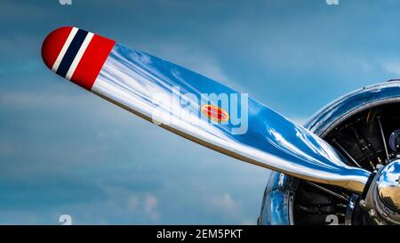 Hamilton Standard Propellor - Hamilton Standard Propellern auf Dakota C-53 - Little Egypt, einem C-53 Skytrooper Transportflugzeug LN-WND, Dakota Norwegen DC3. Stockfoto