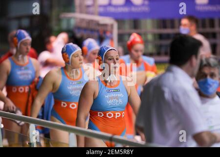Rom, Italien. Februar 2021, 24th. Rom, Italien, Federal Center of Ostia, 24. Februar 2021, Dunaujvaros während der Viertelfinale - Lifebrain SIS Roma vs Dunaujavaros - Waterpolo EuroLeague Frauen Spiel Kredit: Luigi Mariani/LPS/ZUMA Wire/Alamy Live News Stockfoto