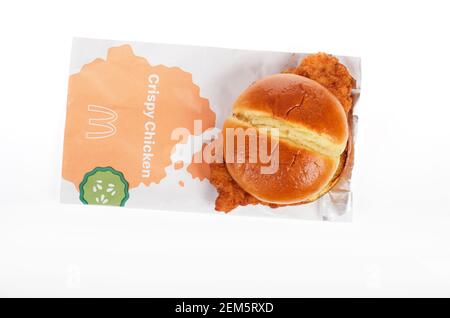 McDonalds neues Crispy Chicken Sandwich & Bag am 24th. Februar 2021 in den USA veröffentlicht Stockfoto