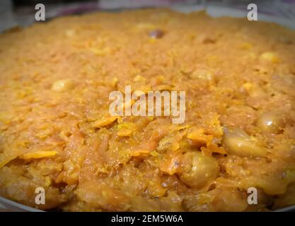 Indische Leckere Karotte Halwa Oder Gajar Ka Halwa. Selektiver Fokus Stockfoto