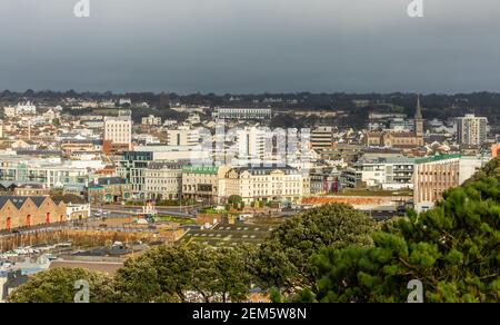 Saint Helier Hauptstadt Panorama, Vogtei von Jersey, Kanalinseln Stockfoto