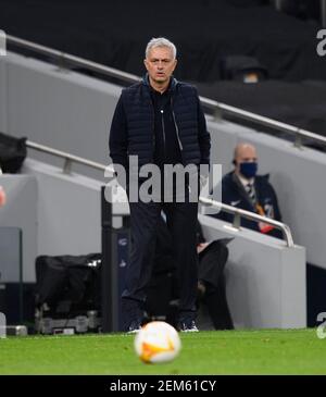 London, Großbritannien. Februar 2021, 24th. Tottenham Hotspur Stadium, London, 24th Feb 2021 Tottenham Manager Jose Mourinho während ihres Europa League-Spiels gegen Wolfsberger AC Bildquelle : Credit: Mark Pain/Alamy Live News Stockfoto