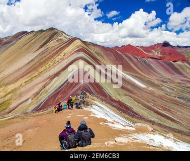 Rainbow Mountains oder Vinicunca Montana de Siete Colores, Cuzco Region in Peru, peruanische Anden Stockfoto