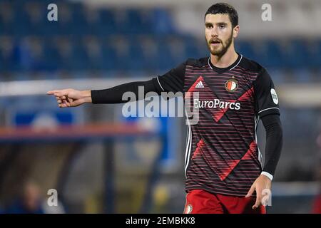 HEERENVEEN, NIEDERLANDE - FEBRUAR 17: Marcos Senesi von Feyenoord beim TOTO KNVB Cup Spiel zwischen SC Heerenveen und Feyenoord in Abe Lenstra St Stockfoto