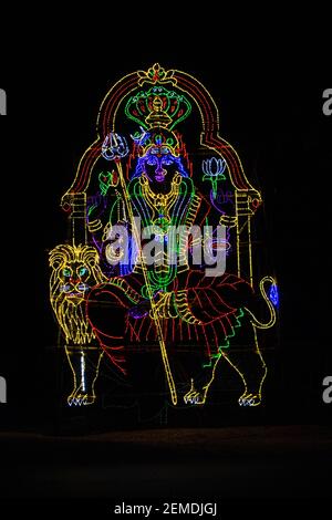 hinduistischer gott mit kleinen LED-Leuchten gemacht. Stockfoto