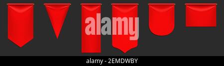 Rote Wimpelfahnen Mockup, blanke hängende Banner mit abgerundeten, spitz zulaufenden und geraden Kanten. Mittelalterliche Wappentier-Schablone, scharlachrote Leinwand. Realistische 3D Vektor-Symbole auf schwarzem Hintergrund isoliert, gesetzt Stock Vektor