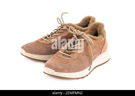 Das Paar von stilvollen Wildleder Schuhe isoliert auf weißem Hintergrund. Stockfoto