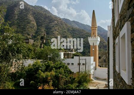 Rijal Alma ist ein altes Aseeri Dorf befindet sich nur 20 Kilometer Flugstrecke westlich von Abha Stockfoto