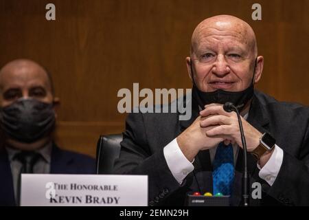 Washington, USA. Februar 2021, 25th. WASHINGTON, DC - 25. FEBRUAR: Rep. Kevin Brady (R-TX) spricht bei der Anhörung des Senate Finance Committee am 25. Februar 2021 im US-Kapitol in Washington, DC. Katherine Tai ist Präsident Joe Bidens Pick für die US-Handelsvertreterin. (Foto von Tasos Katopodis/Pool/Sipa USA) Quelle: SIPA USA/Alamy Live News Stockfoto