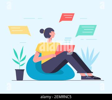Die hübsche Frau sitzt an ihrem Laptop und plaudert. Vektor-Illustration, flacher Stil, Geschäftsleute diskutieren soziale Netzwerk, Nachrichten, soziale Netzwerke, Chat. Stock Vektor